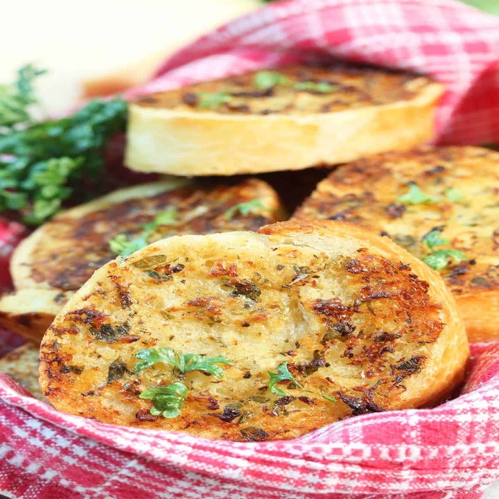 Air fried garlic bread.