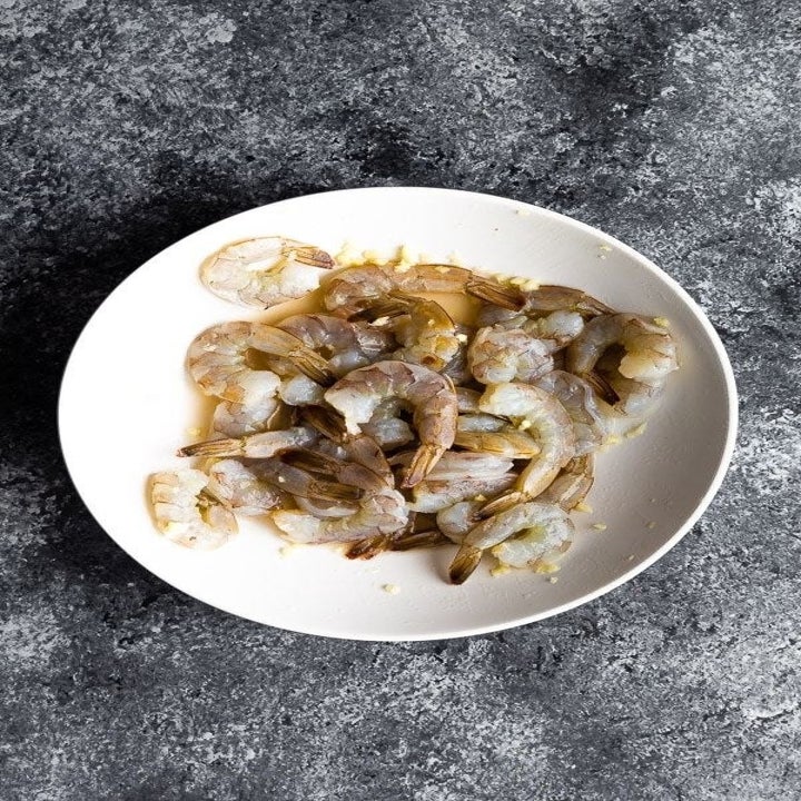 Raw shrimp in a bowl