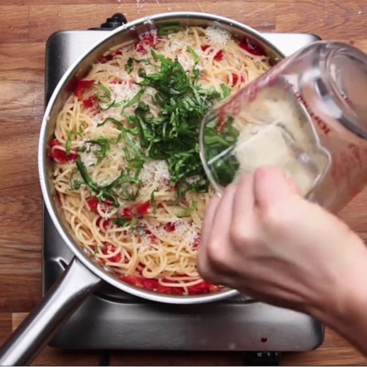 Using pasta water in the sauce
